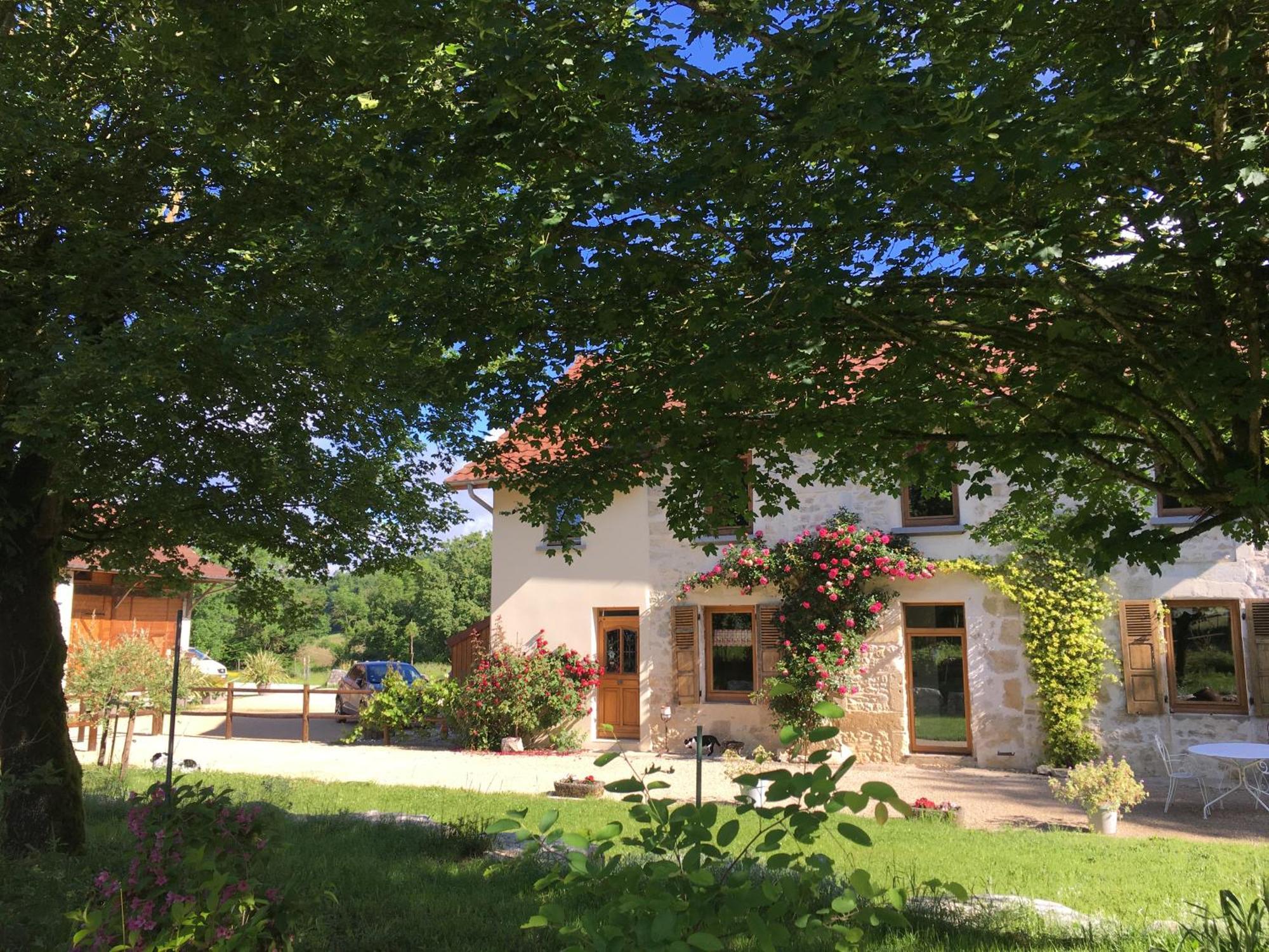 Des Buis De L'ain Appartement